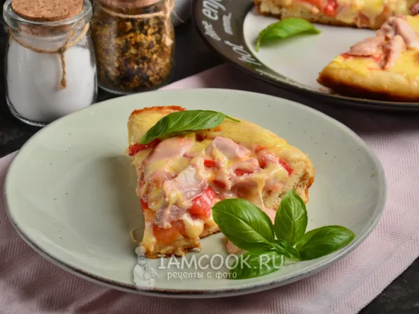 Фото блюда: Пицца с копченой курицей в мультиварке