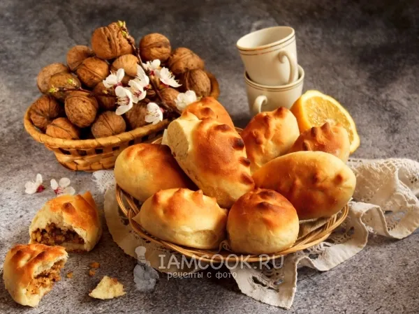 Фото блюда: Пирожки с орехами