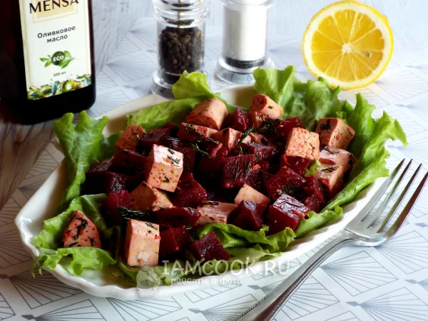 Фото блюда: Салат со свеклой и тофу
