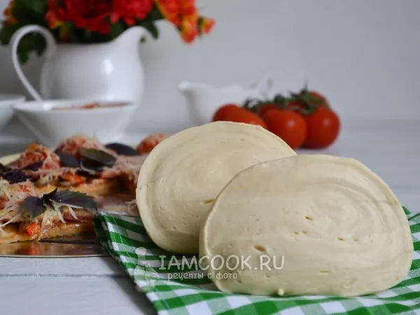 Фото блюда: Тонкое тесто для пиццы без дрожжей