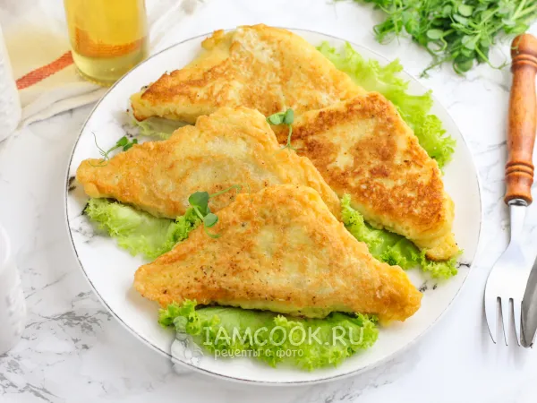 Фото блюда: Пирожки из тостового хлеба на сковороде