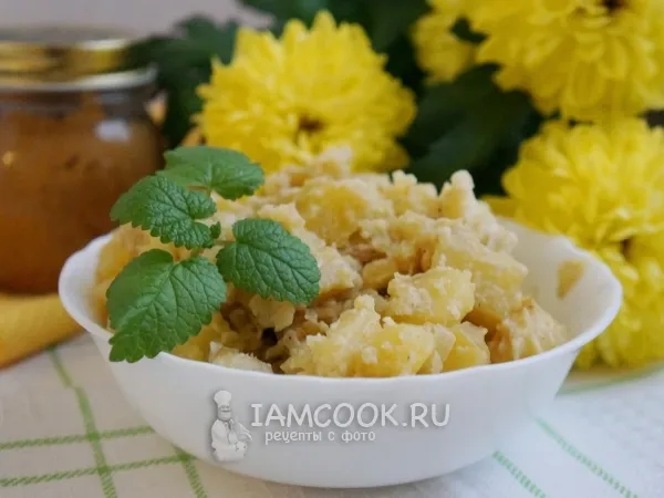 Фото блюда: Жареный картофель со сметаной и луком