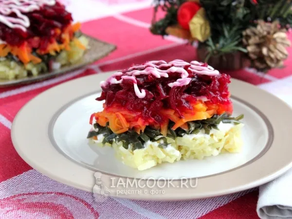 Фото блюда: Салат «под шубой» вегетарианский