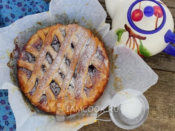 Фото блюда: Пирог с вареньем из дрожжевого теста