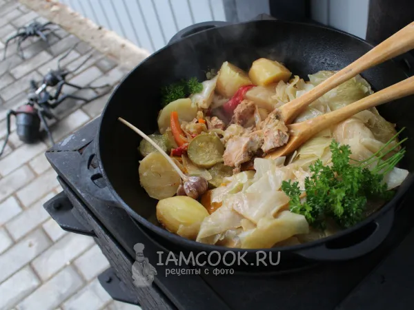 Фото блюда: Басма в казане на костре из свинины