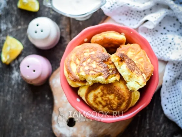 Фото блюда: Пышные оладьи с манкой на кефире