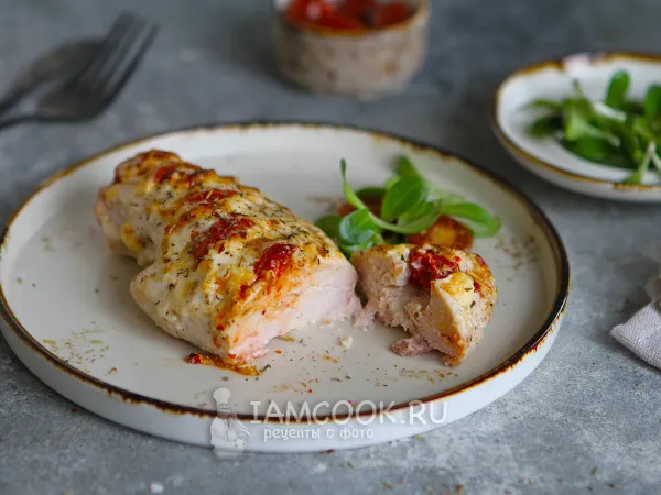 Фото блюда: Куриная грудка в духовке гармошкой