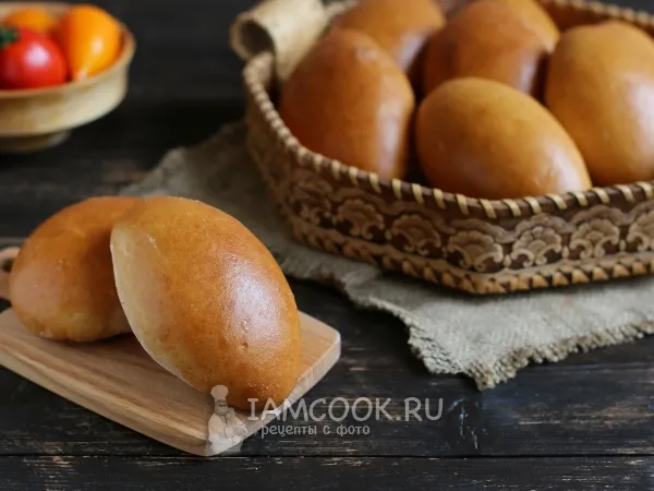 Фото блюда: Пирожки с сыром и помидорами в духовке