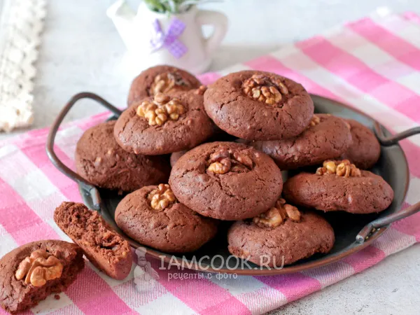 Фото блюда: Шоколадное печенье с имбирем, орехами и какао