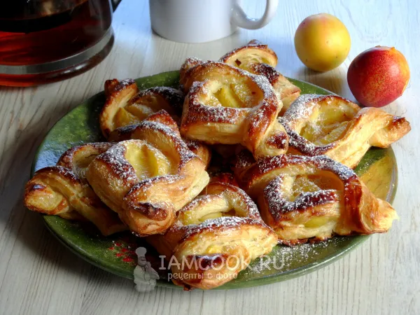 Фото блюда: Слойки с нектарином