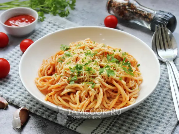 Фото блюда: Спагетти в томатном соусе в духовке