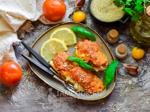 Фото блюда: Филе минтая в духовке с грибами и сыром