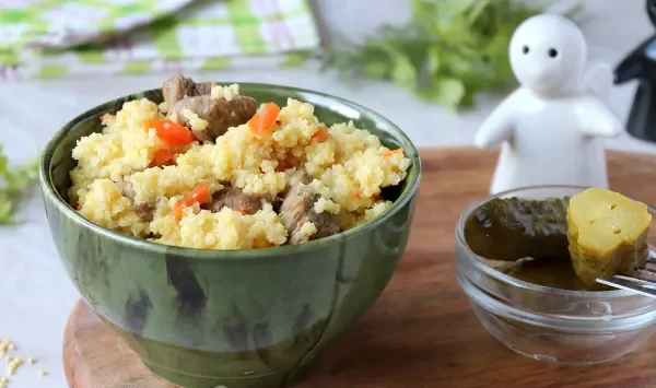 Фото блюда: Пшенная каша с мясом в казане
