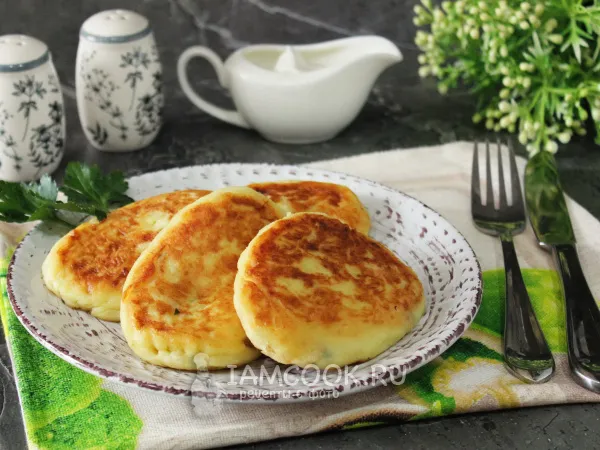 Фото блюда: Картофельные зразы с квашеной капустой