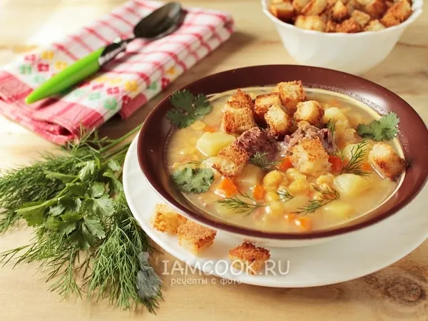Фото блюда: Гороховый суп с тушенкой в мультиварке