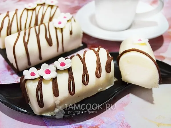 Фото блюда: Муссовое пирожное из белого шоколада и сливок