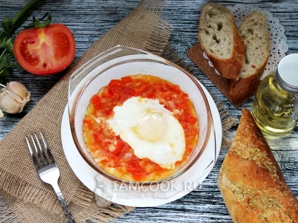 Фото блюда: Шакшука со сладким перцем и томатным пюре