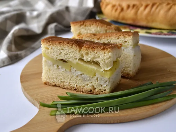Фото блюда: Дрожжевой пирог с картошкой и рисом