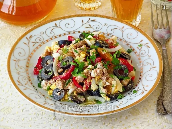 Фото блюда: Салат из печени трески с маринованным перцем