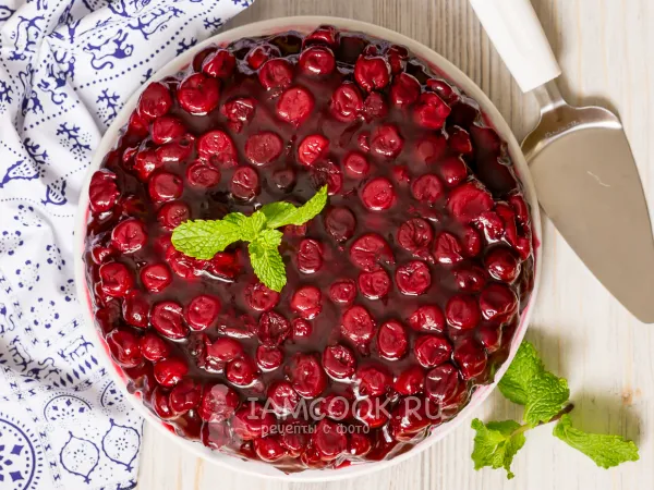 Фото блюда: Пирог-перевертыш с вишней