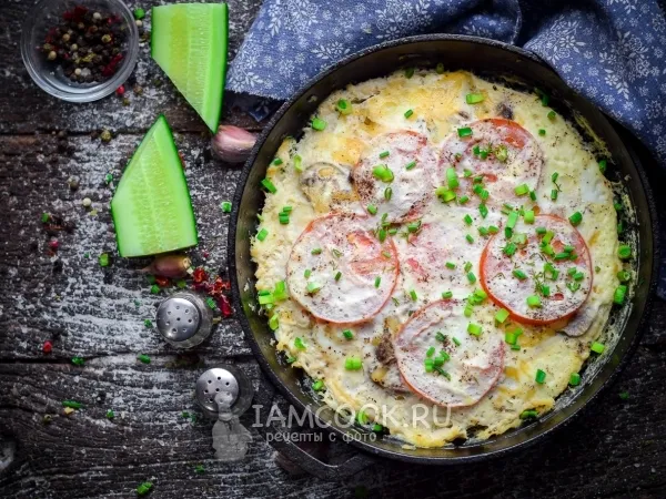 Фото блюда: Картофельная запеканка с фаршем на сковороде