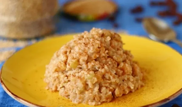 Фото блюда: Пшеничная каша с изюмом