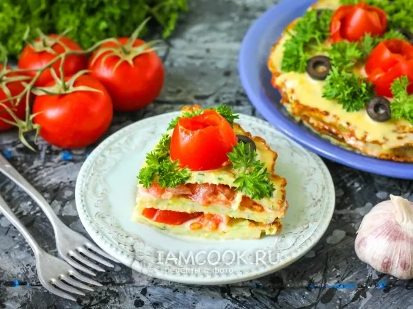 Фото блюда: Закусочный торт из кабачков