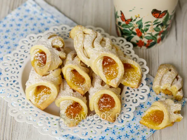 Фото блюда: Песочное печенье с начинкой (джемом)