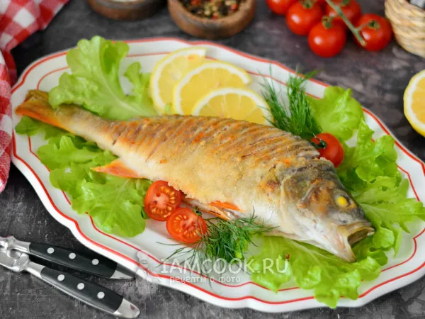 Фото блюда: Жареный речной окунь на сковороде