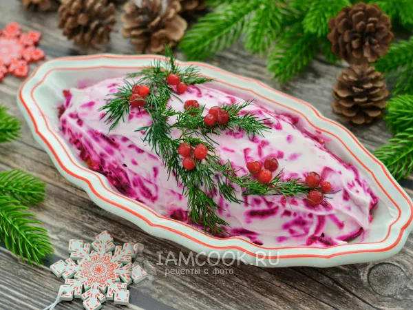 Фото блюда: Селедка под шубой со сметаной