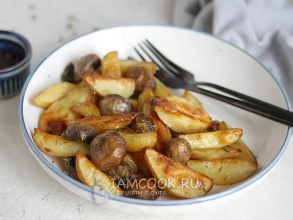 Фото блюда: Картошка с грибами в аэрогриле