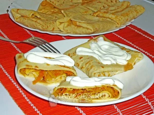 Фото блюда: Блины на рассоле с тушеной капустой