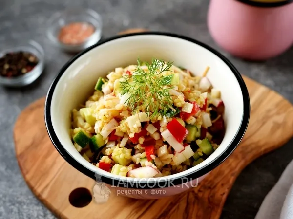 Фото блюда: Салат из булгура с кольраби и овощами