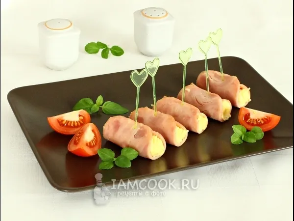 Фото блюда: Рулетики с ветчиной, сыром и чесноком