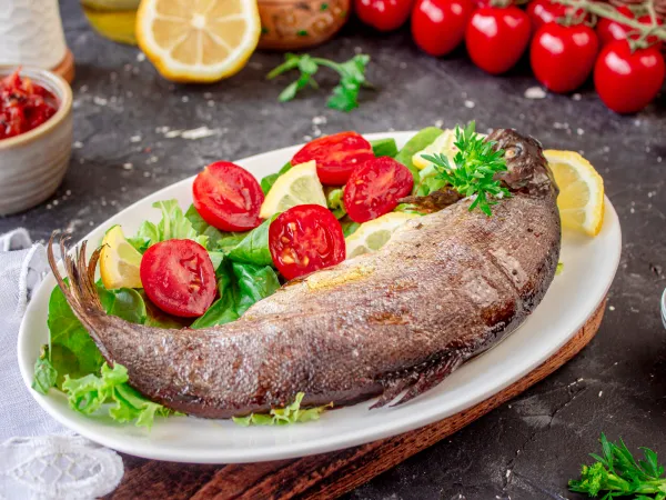 Фото блюда: Форель с зеленью в духовке