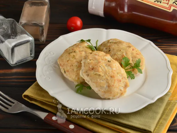 Фото блюда: Куриные котлеты с чесноком и зеленью на пару