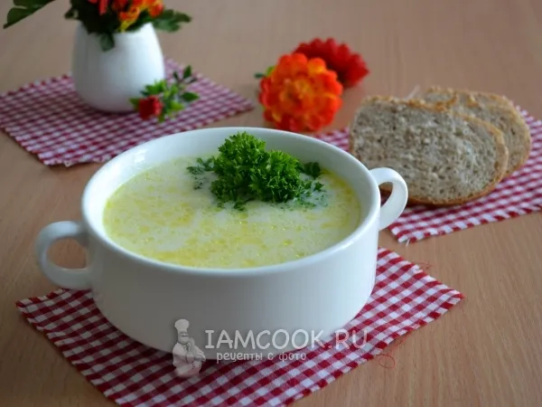 Фото блюда: Сырный суп с зеленым горошком