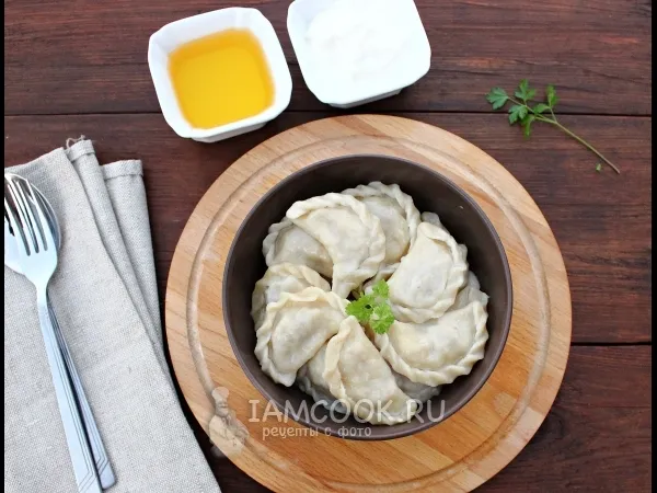 Фото блюда: Вареники с квашеной капустой и фаршем