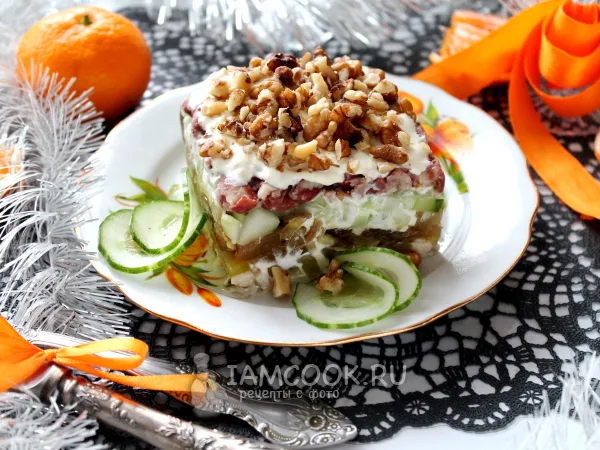 Фото блюда: Слоеный салат «Бандерас»