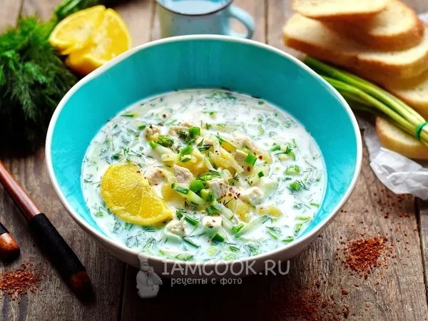 Фото блюда: Окрошка на кефире и минералке с курицей