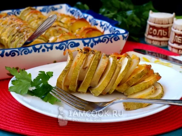 Фото блюда: Кабачки с картошкой в духовке