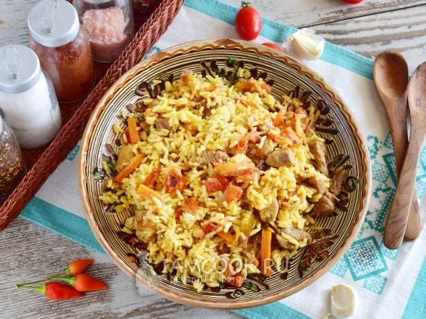 Фото блюда: Плов с помидором