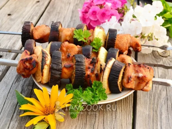 Фото блюда: Куриный шашлык с баклажанами в соусе терияки