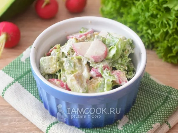 Фото блюда: Салат с авокадо и редисом