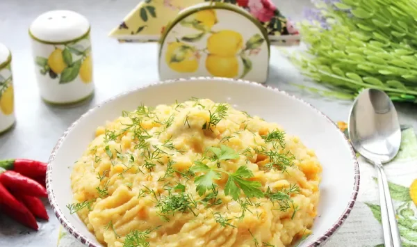 Фото блюда: Гороховая каша с курицей