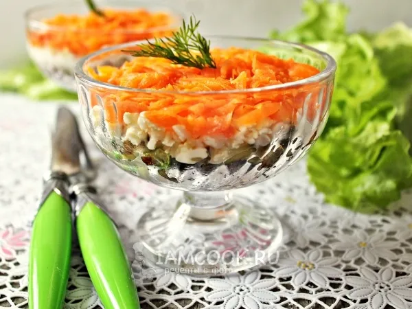 Фото блюда: Салат с говяжьей печенью и солеными огурцами