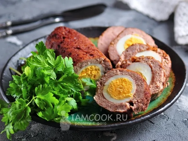 Фото блюда: Мясной рулет с яйцом в духовке