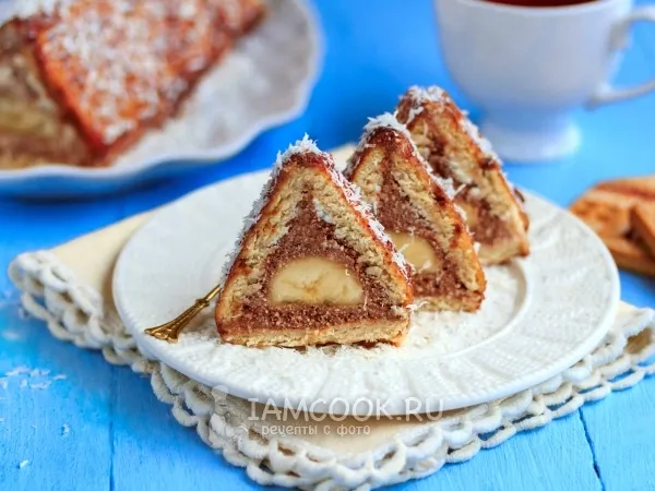 Фото блюда: Торт «Творожный домик» из печенья и творога