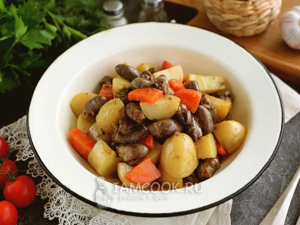 Фото блюда: Куриные сердечки с картошкой в рукаве в духовке