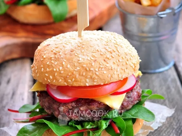 Фото блюда: Домашний бургер за 15 минут